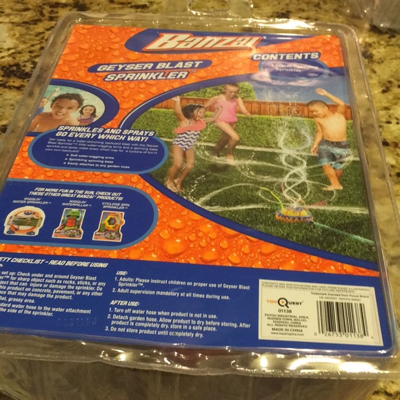 Banzai Swim Geyser Blast Sprinkler Wacky Water Wiggles New Poshmark